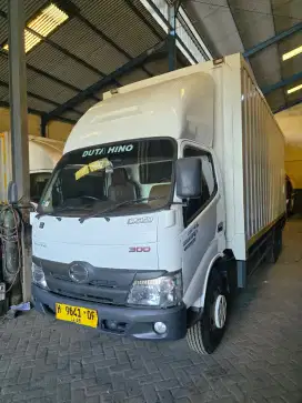 FS Hino Dutro 136HDL Xtra Long Cargo Box Besi Jumbo 2023 pmk 2024