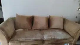Dijual cepat sofa bekas..