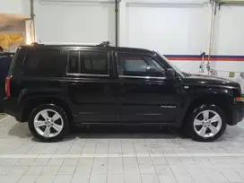 Jual Murah: Jeep Patriot 2.4 AT Tahun 2012