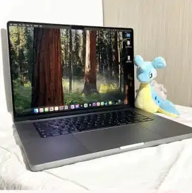 Macbook Pro M1 16 1 TB Inter 2022 Silver