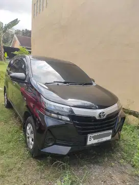 DIJUAL AVANZA HITAM 2019 1.3 MT E