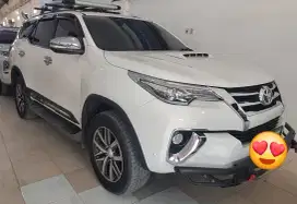 Toyota Fortuner 2,4 Vrz A/T tahun 2017