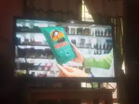 TV LG 47 INCH LAYAR LEBAR
