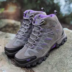 Sepatu Gunung Original SNTA 613 Wanita
