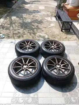 Velg ring 17 lubang 4 double pcd + ban 90%