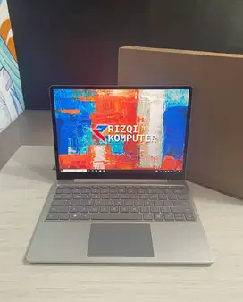 Microsoft Surface GO Intel Core i5-1035G1 Ram 4GB SSD 256GB
