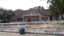Dijual Rumah Model Jadoel