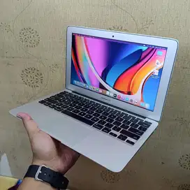 Macbook air 2015 ram 4gb ssd 128gb second