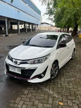 TOYOTA YARIS STRD METIC 2019