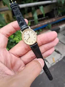 Seiko ladies oval case