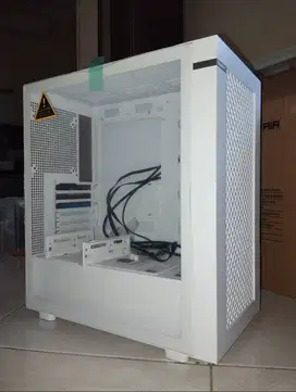 Casing PC Segotep Endura 1 White