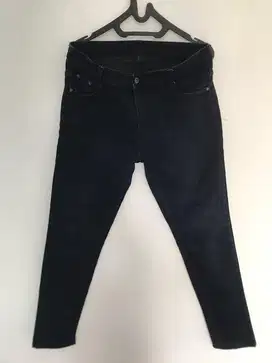 celana levis mcl 98
