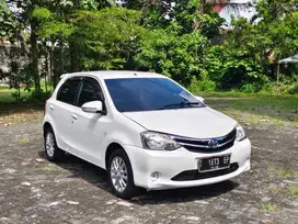ETIOS VALCO  2015 TANGAN PERTAMA