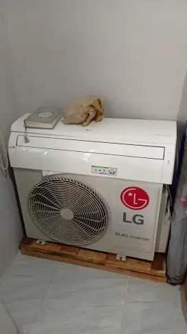AC LG dual inverter 1/2 pk masih bagus baru setahun