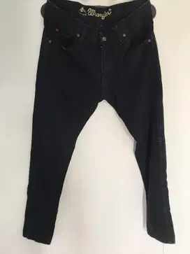 celana panjang wrangler