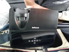 Infocus IN112 Projector