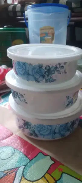 1 set rantang makan