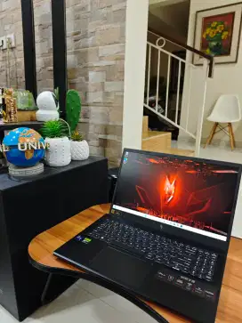 Laptop Acer Nitro V15 I9 13900H RTX4060 8GB x rog tuf msi Zenbook