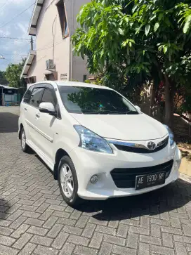 Avanza veloz luxury AT 2015