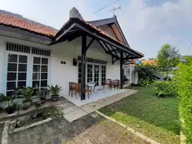 Rumah Lama Dalam Komplek