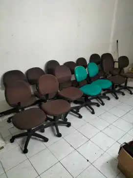 indachi Kursi kantor