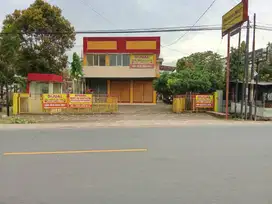 BU, di jual ruko2 lantai, 8 kamar kos kamar mandi dalam, kebun buah