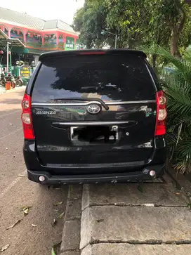 Toyota Avanza 2010 Bensin