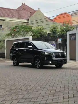 Toyota Innova Venturer 2.4 Diesel AT 2020 / 2021 Istimewa