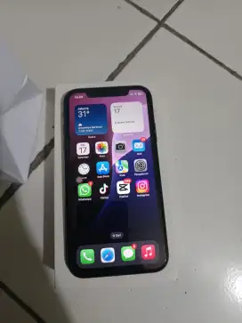Iphone xr 64gb ex ibox warna hitam