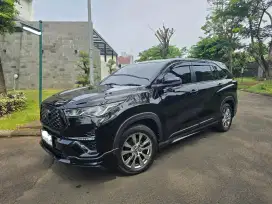 Innova Zenix V Hybrid Modelista Km 4 rb
