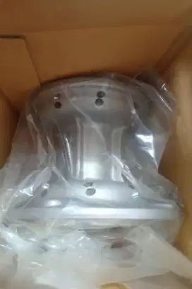 Tromol depan KLX 250 original kawasaki
