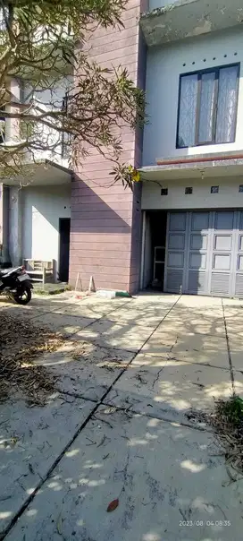 Jual Rumah Murah Pondok Hijau 2 lantai nyaman dan tenang