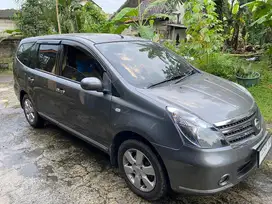 Grand Livina 1.5 AT 2010 Ultimate Matic Bandung Jual BU Dijual Cepat