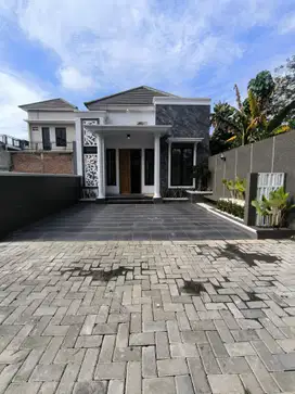 Rumah Dalam Cluster Di Jl Kebon Agung Dekat Pasar Cebongan
