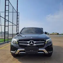 [Km 25.000] GLC250 / GLC 250 Exclusive 2017 Hitam