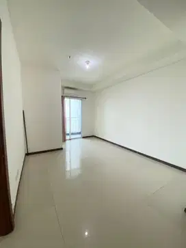 Condominium Green Bay Pluit sewa 2 Kamar kosongan View Laut