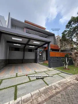 Rumah Modern Baru Di Cluster Nieuw Indie Araya Malang(OLX382)