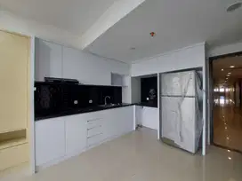 Disewakan Apartemen Orange County Full Furnished 85sqm Lippo Cikarang