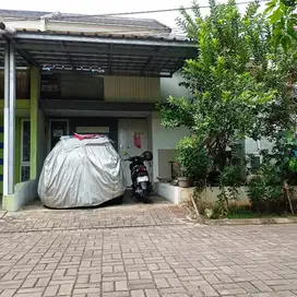 Rumah di golden city 7x12 2 kt sepatan tangerang