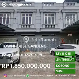Townhouse gandeng bilal royal suite daerah krakatau medan timur