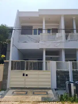 RUMAH SUTOREJO DKT UNER KAMPUS C,GALAXYMALL,ITS,MULYOSARI,MERR