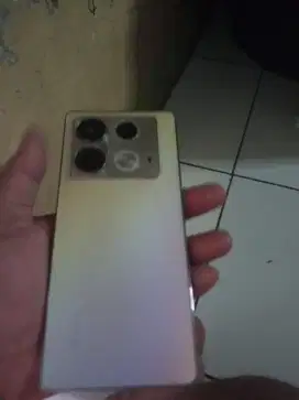 Infinix note 40 ram 8 /256 batangan
