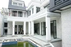 Rumah mewah di ragunan