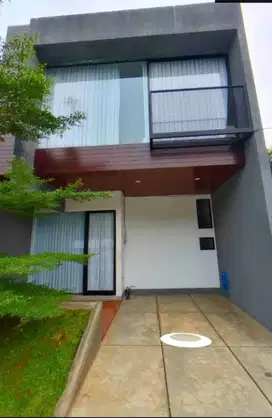 TOWNHOUSE 2.5 LANTAI DEKAT MRT LEBAK BULUS