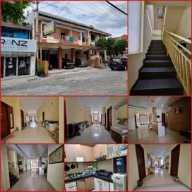 Rumah kost ekslusif condongcatur 11 kamar tidur area UGM