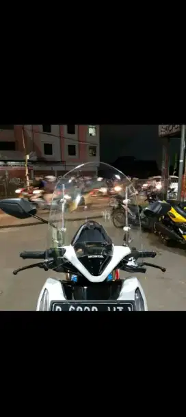 Visor motor bening