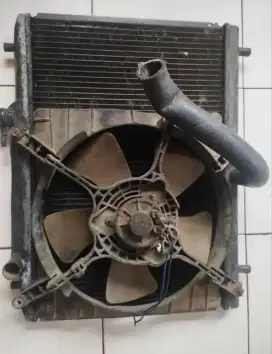 Radiator dan kipas pendingin
