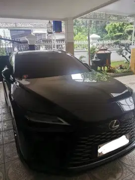 Lexus RX350h hitam