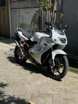 kawasaki ninja rr old 2007