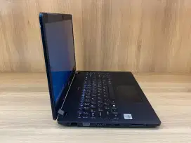 Acer Travelmate
Core i5 Gen 10
Ram 8 GB
SSD 256 GB
Mulus No minus